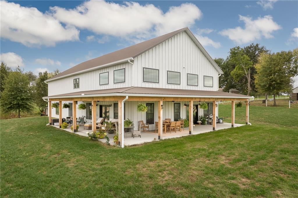 Listing Photo MLS #HMS2647438