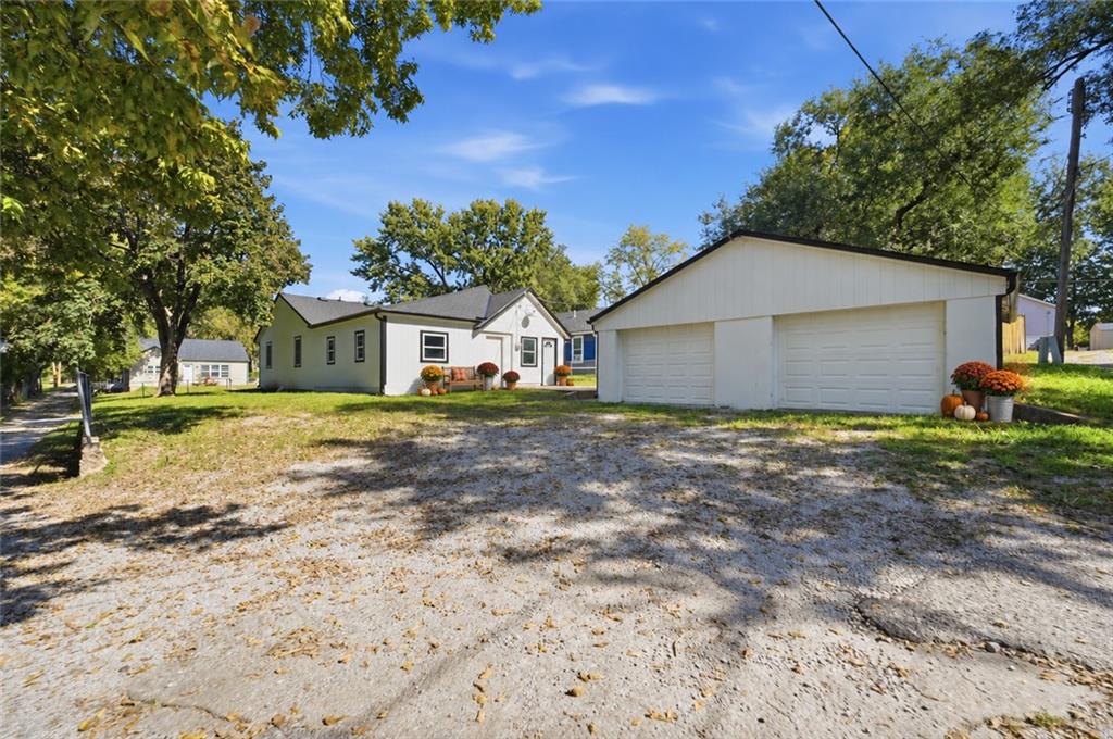 Listing Photo MLS #HMS2647583