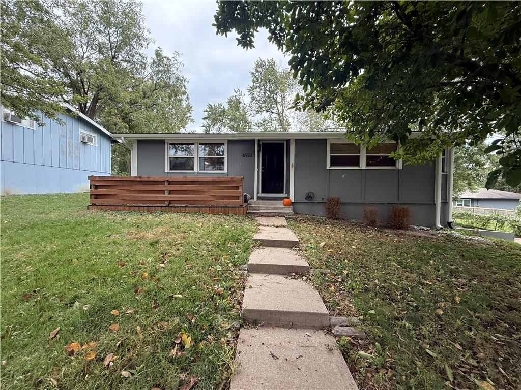 Listing Photo MLS #HMS2648067