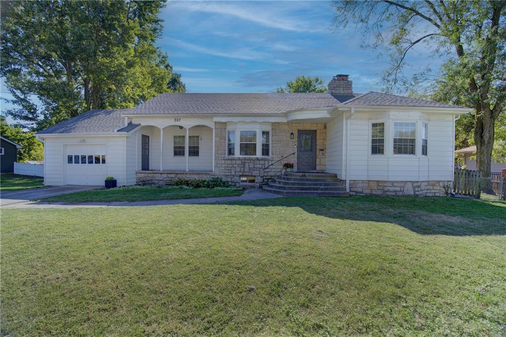 Listing Photo MLS #HMS2648234
