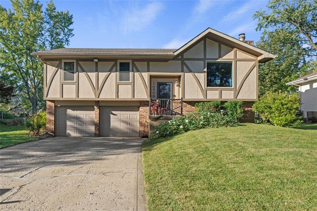 Listing Photo MLS #HMS2648311
