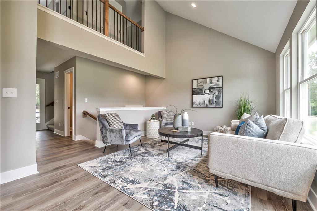 Listing Photo MLS #HMS2648493