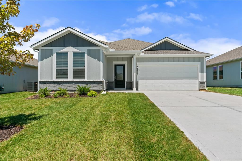 Listing Photo MLS #HMS2648694
