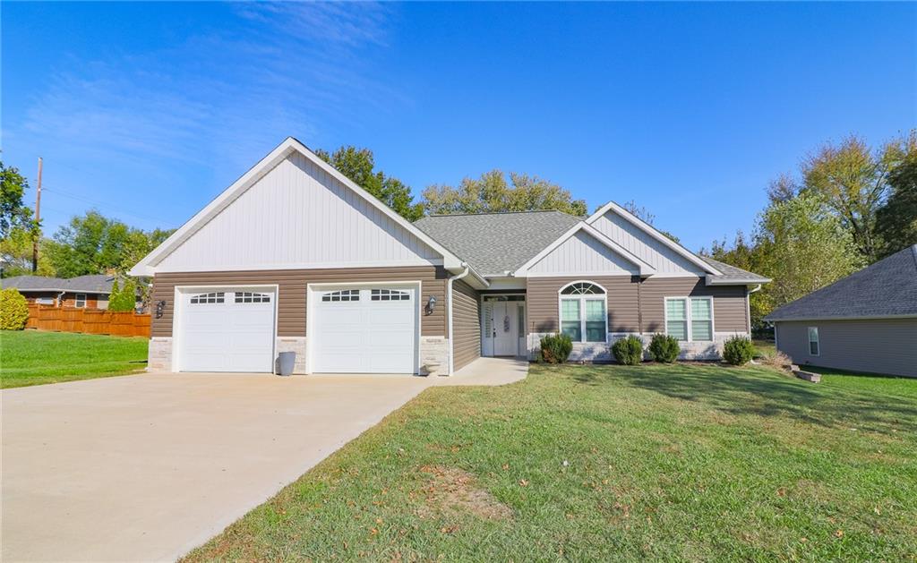 Listing Photo MLS #HMS2648807